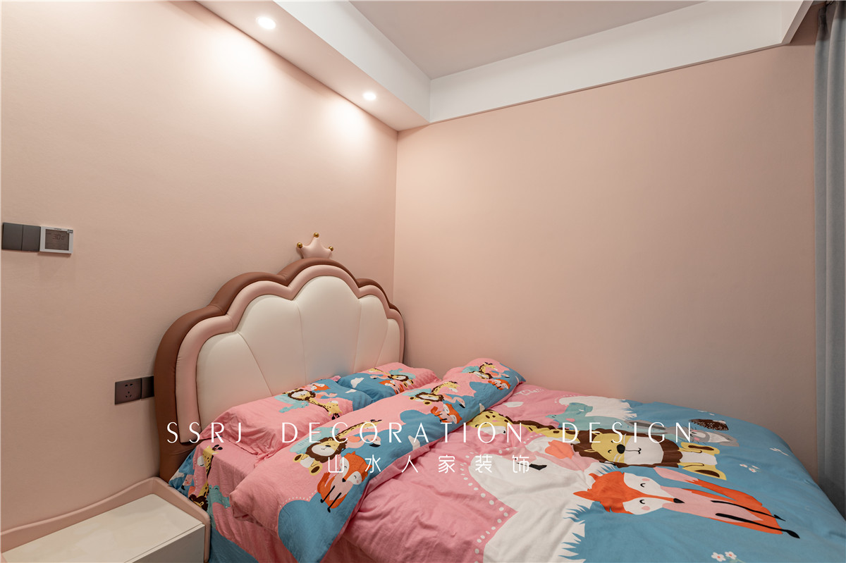 漢口城市廣場現(xiàn)代簡約風(fēng)格裝修效果圖 漢口城市廣場現(xiàn)代簡約風(fēng)格裝修效果圖