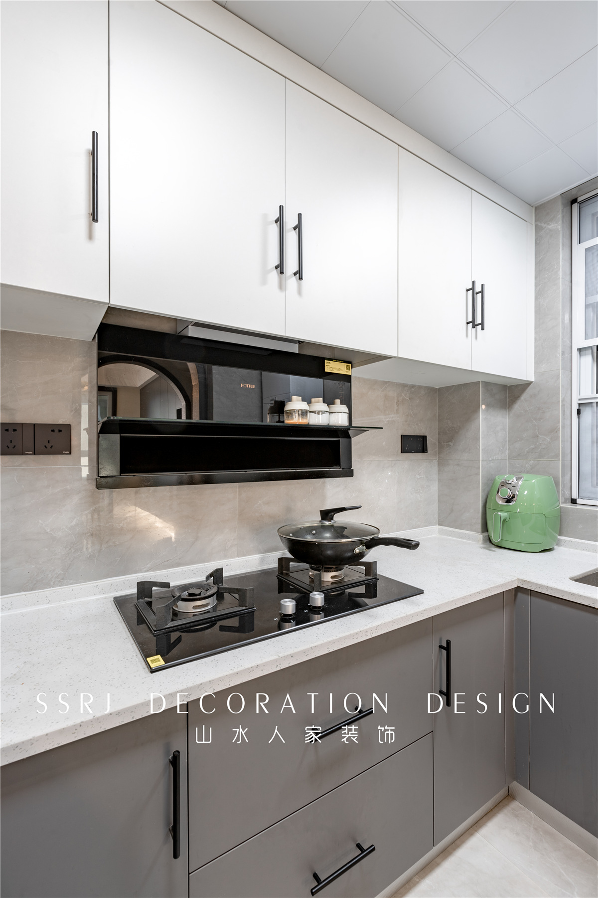 遠洋萬和四季現(xiàn)代風(fēng)格裝修效果圖