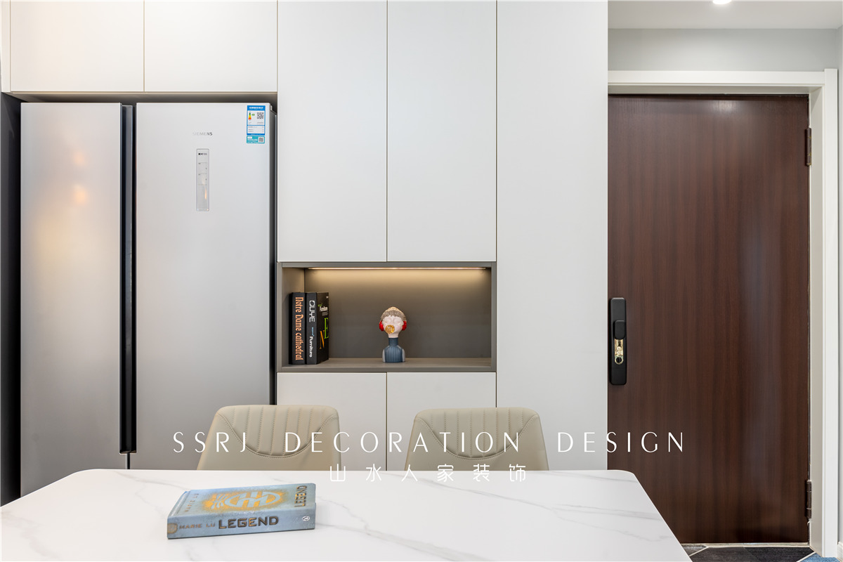 融創(chuàng)融公館現(xiàn)代風(fēng)格裝修效果圖 融創(chuàng)融公館現(xiàn)代風(fēng)格裝修效果圖