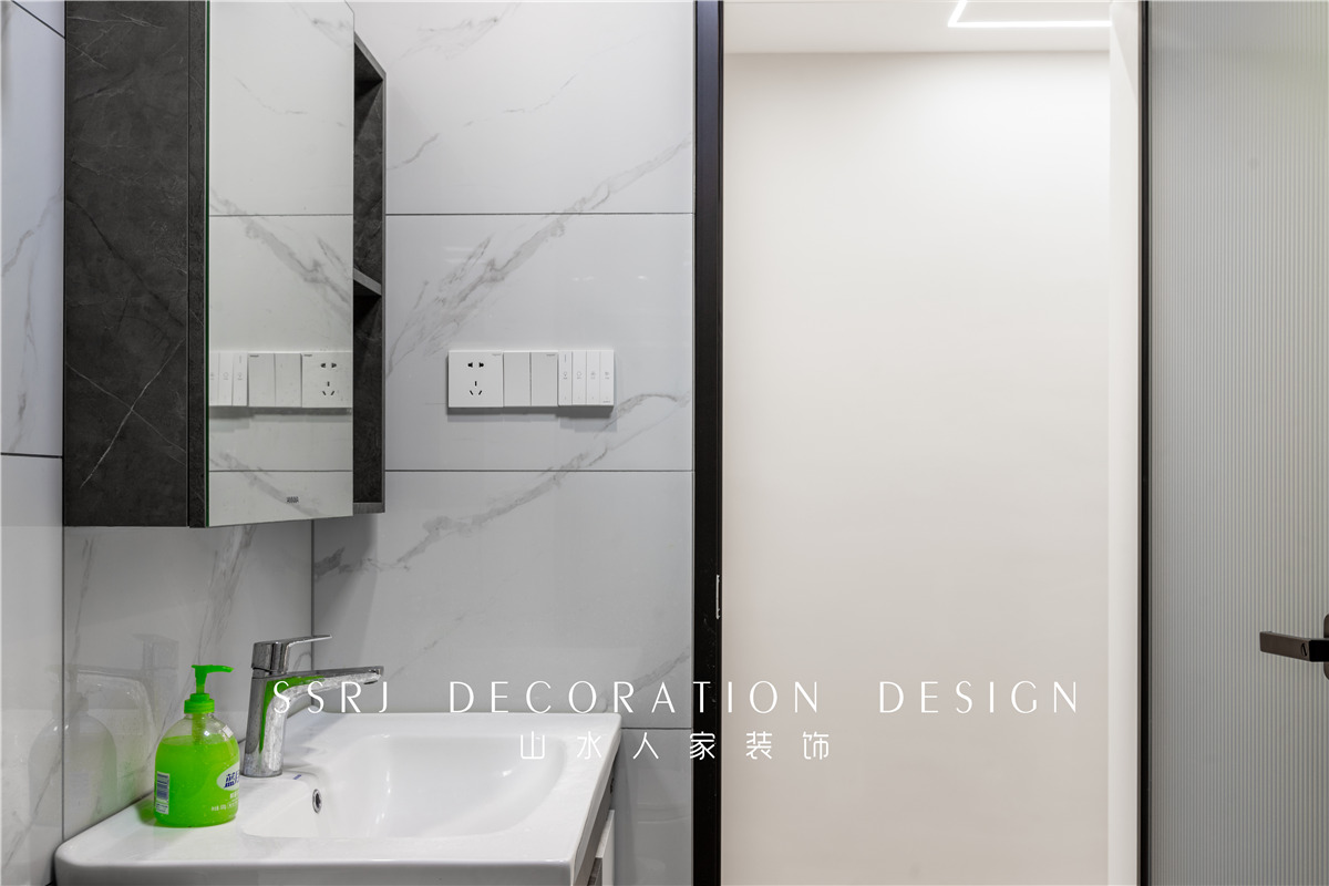 融創(chuàng)融公館現(xiàn)代風(fēng)格裝修效果圖 融創(chuàng)融公館現(xiàn)代風(fēng)格裝修效果圖