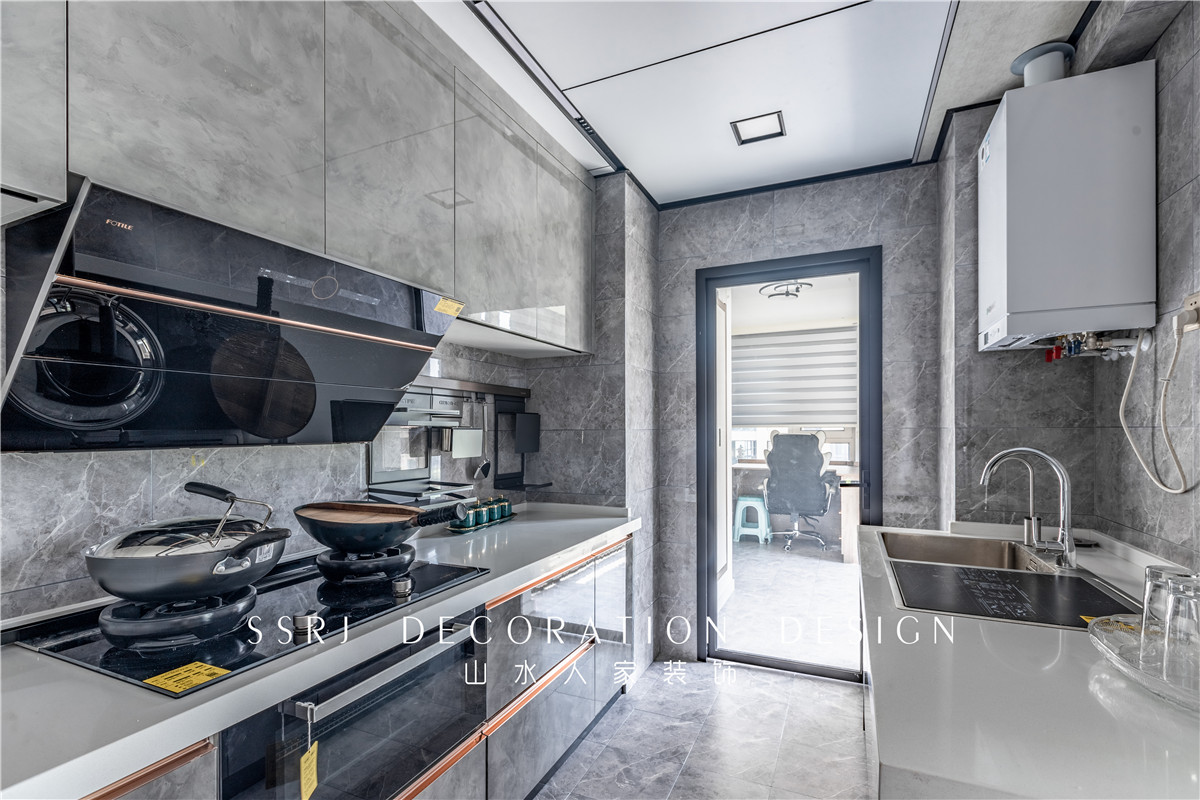 臥龍墨水湖邊輕奢風(fēng)格裝修效果圖 臥龍墨水湖邊輕奢風(fēng)格裝修效果圖