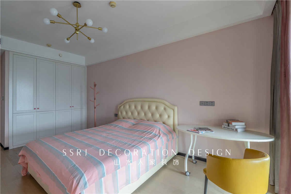 月湖琴聲286平現(xiàn)代風格裝修效果圖 月湖琴聲286平現(xiàn)代風格裝修效果圖