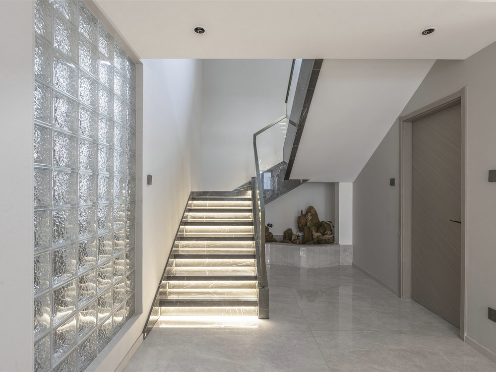 世紀(jì)彩城復(fù)式現(xiàn)代風(fēng)格裝修效果圖 世紀(jì)彩城復(fù)式現(xiàn)代風(fēng)格裝修效果圖