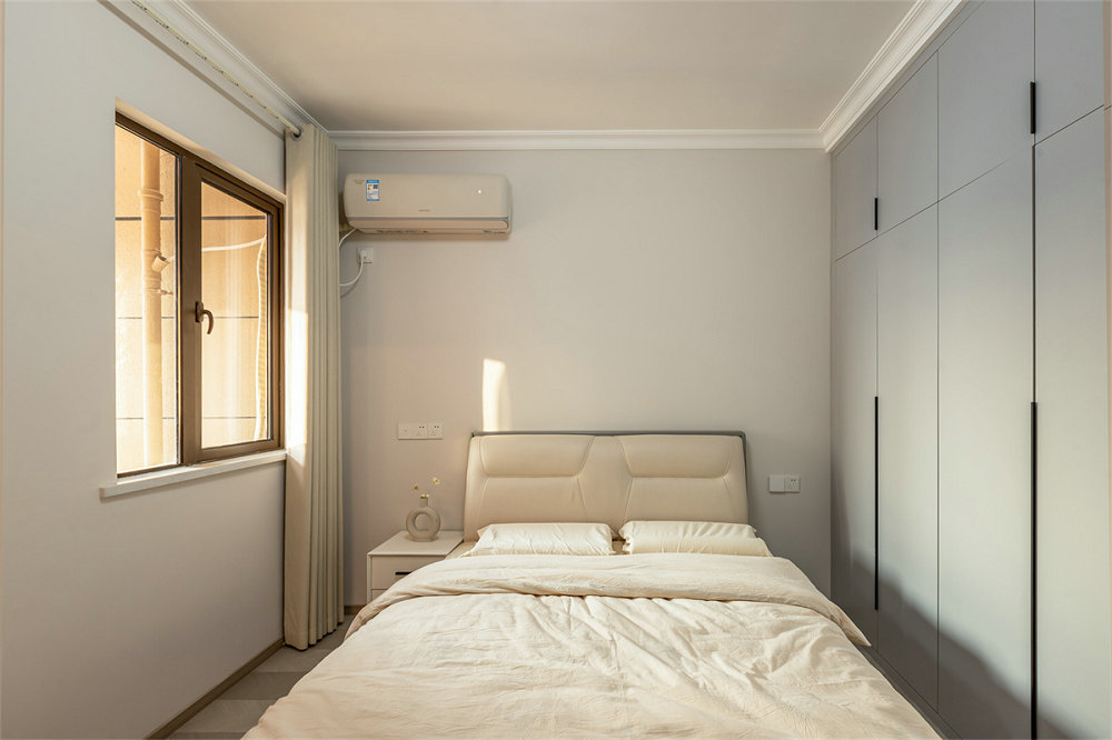 中建鉑公館105平現(xiàn)代簡(jiǎn)約風(fēng)格裝修效果圖