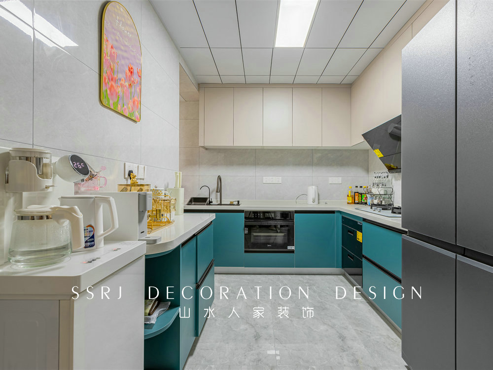 萬豪世紀(jì)天街143平現(xiàn)代法式風(fēng)格裝修效果圖