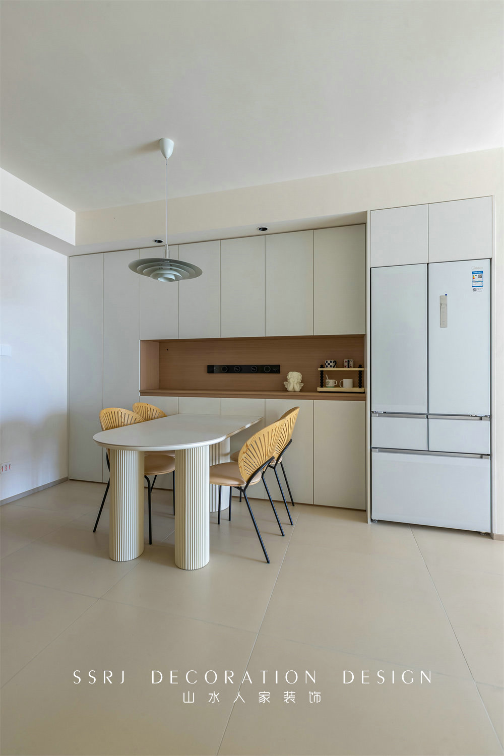 中建鉑公館106平簡(jiǎn)約奶油風(fēng)格裝修效果圖