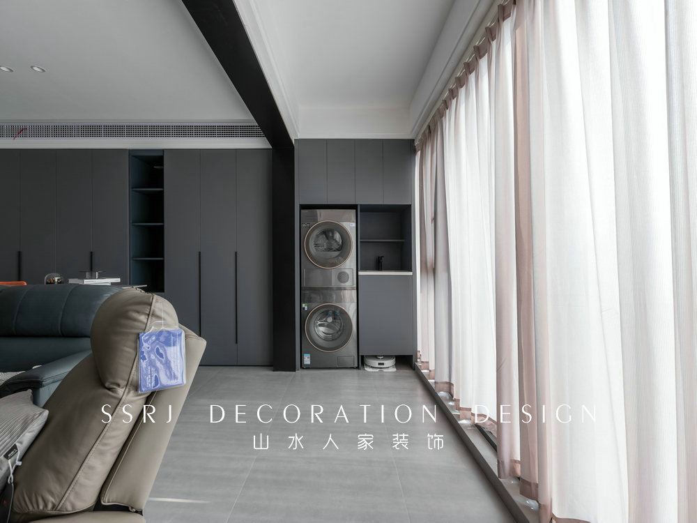 華僑城歡樂天際129平現(xiàn)代風(fēng)格裝修效果圖