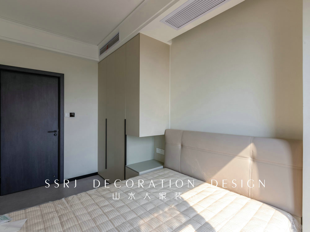 華僑城歡樂天際129平現(xiàn)代風(fēng)格裝修效果圖