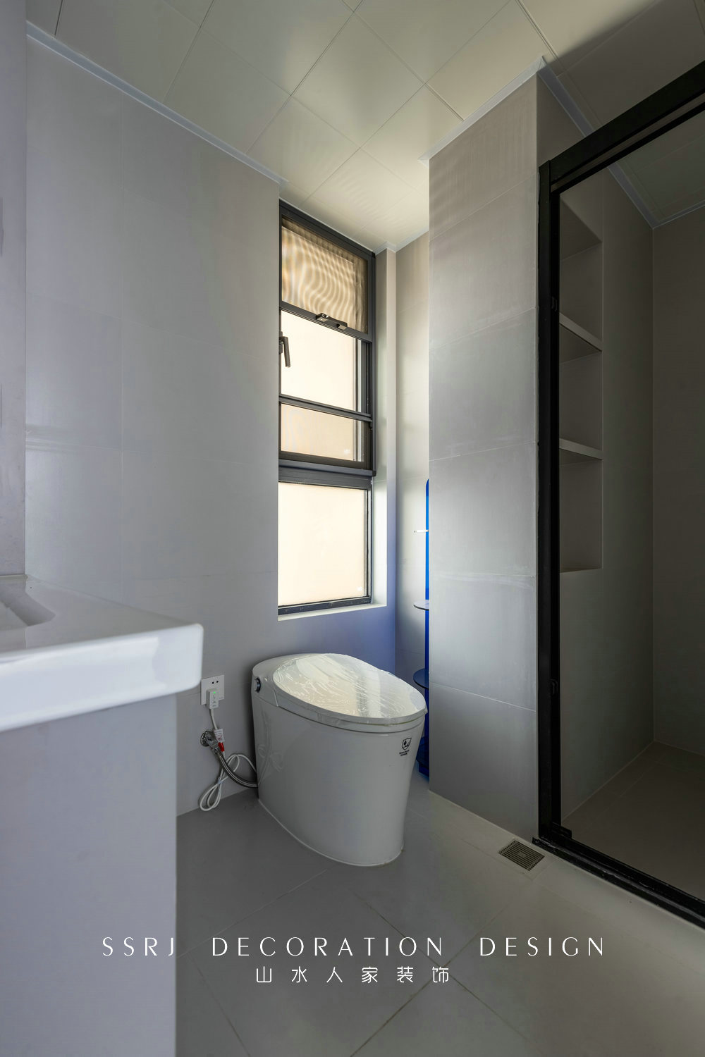 華僑城歡樂天際129平現(xiàn)代風(fēng)格裝修效果圖