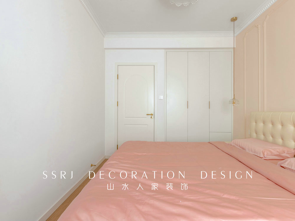 融創(chuàng)城94平法式復古風格裝修效果圖