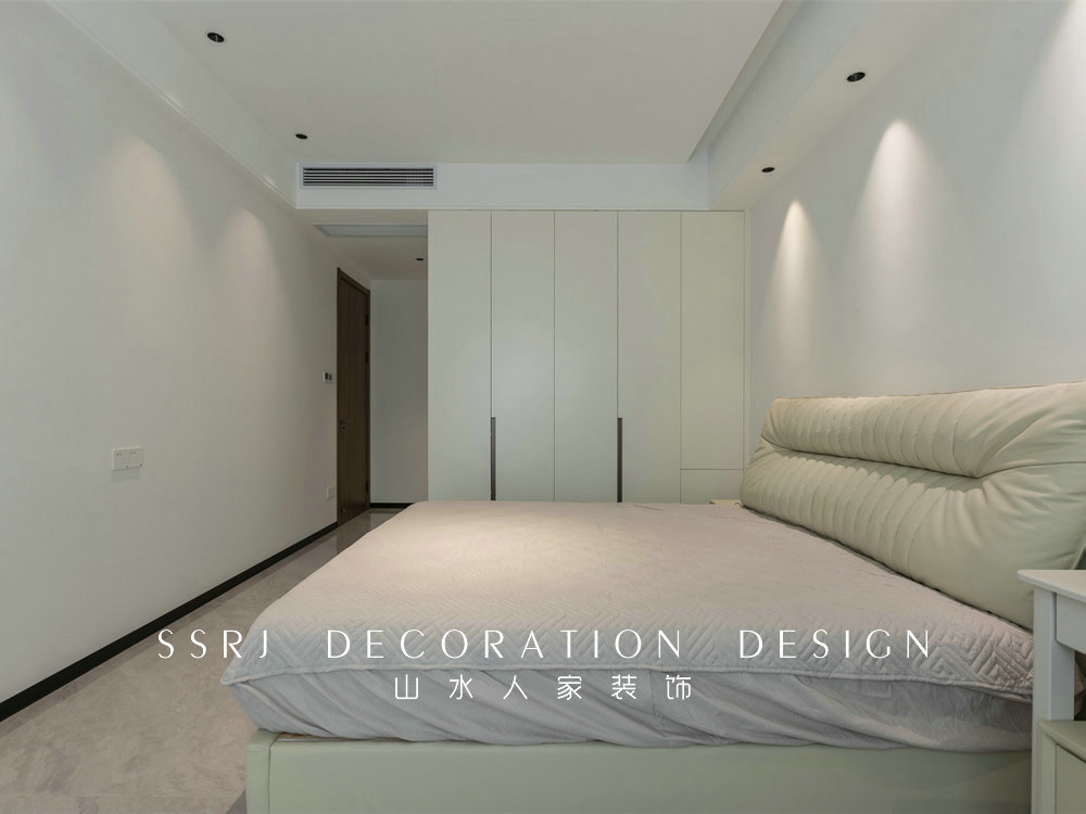 融僑濱江城天域181平現(xiàn)代風(fēng)格裝修效果圖