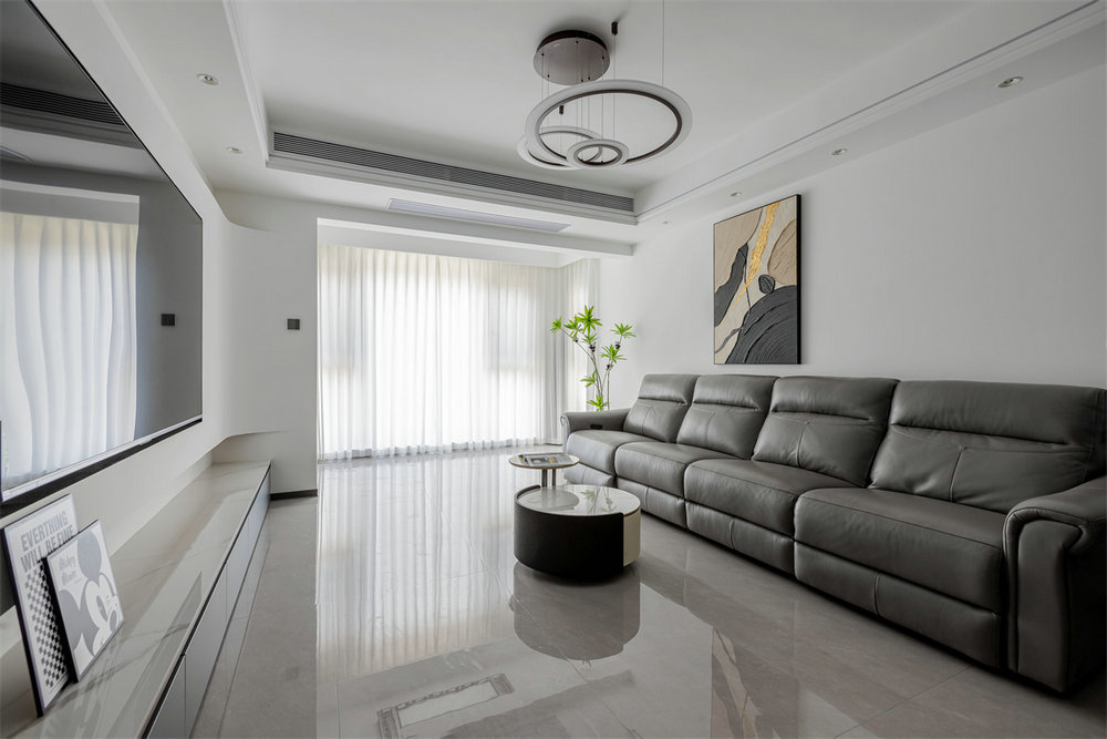 中建鉑公館122平現(xiàn)代風格裝修效果圖