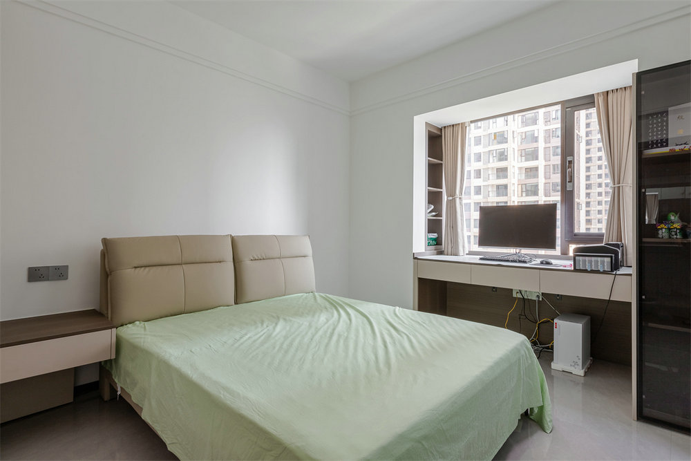 中建鉑公館122平現(xiàn)代風格裝修效果圖