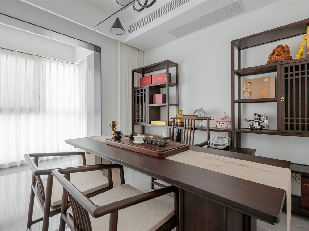 城投聯(lián)投江南岸177平現(xiàn)代風格裝修效果圖