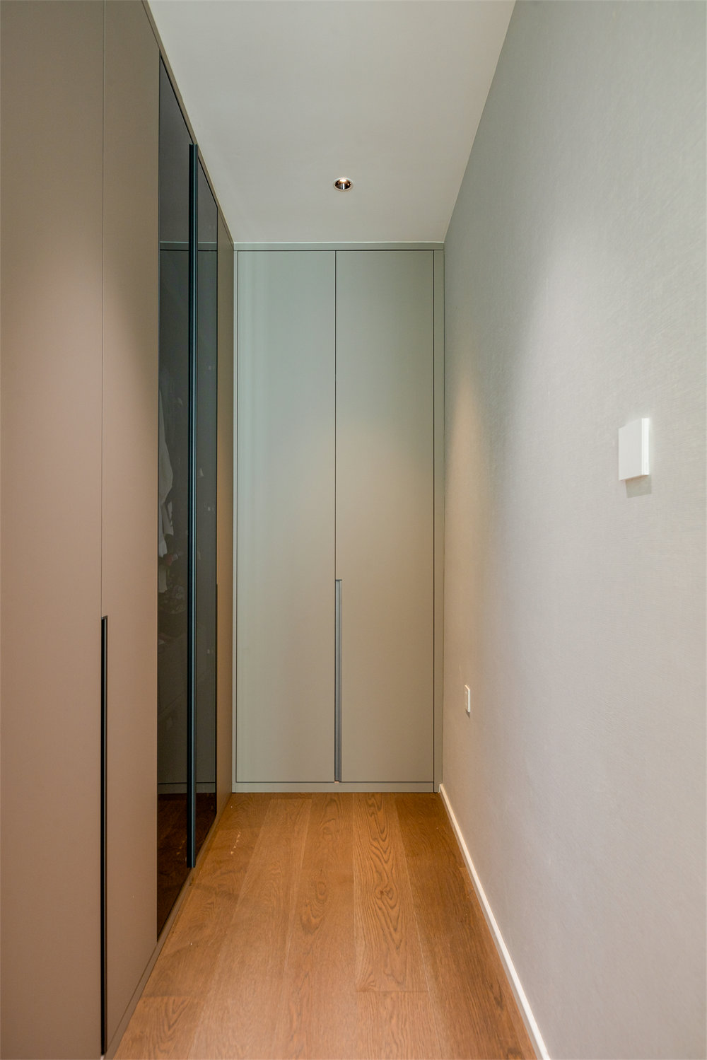 國(guó)采光立方現(xiàn)代風(fēng)格別墅裝修效果圖