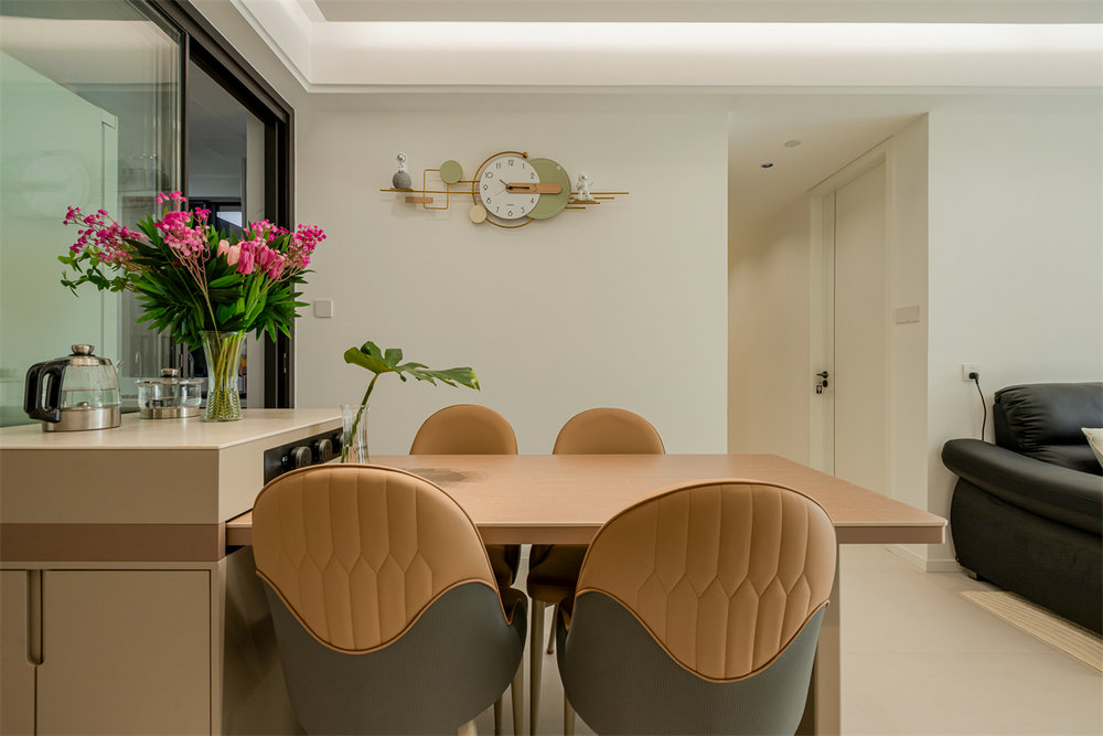 中建大公館101平現(xiàn)代風(fēng)格裝修效果圖