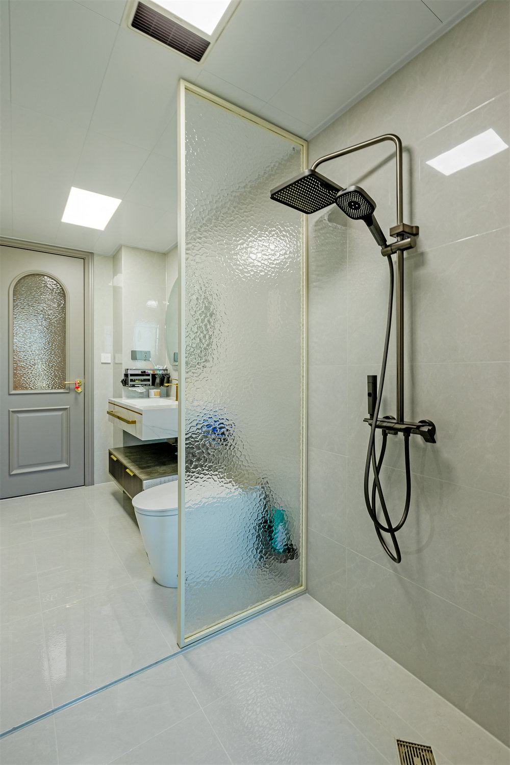 深業(yè)泰云府128平美式風格裝修效果圖