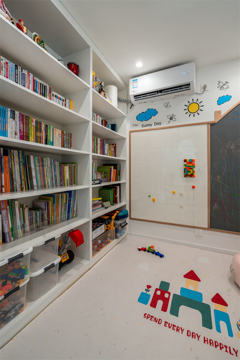 東湖名居151平現(xiàn)代風格裝修效果圖