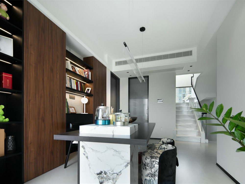 新希望錦粼九里169平現(xiàn)代風(fēng)格疊拼別墅裝修效果圖