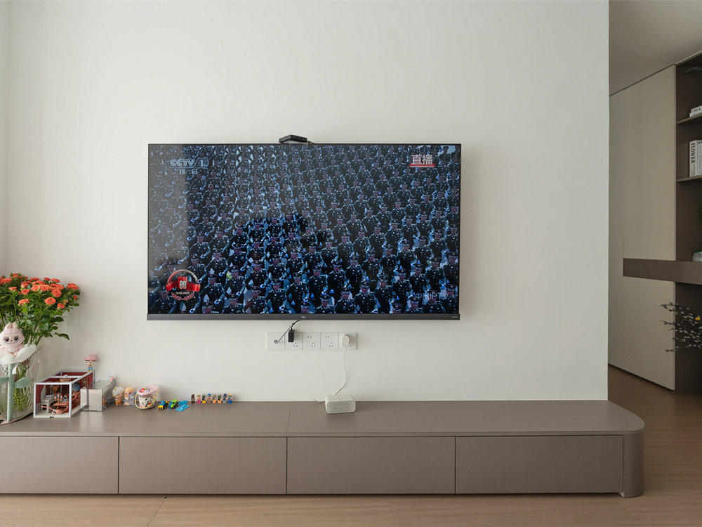 華僑城紅坊99平現(xiàn)代風格裝修效果圖