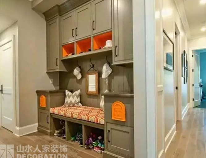 【山水人家裝飾】女人既然有了書房，為什么不能有衣帽間？