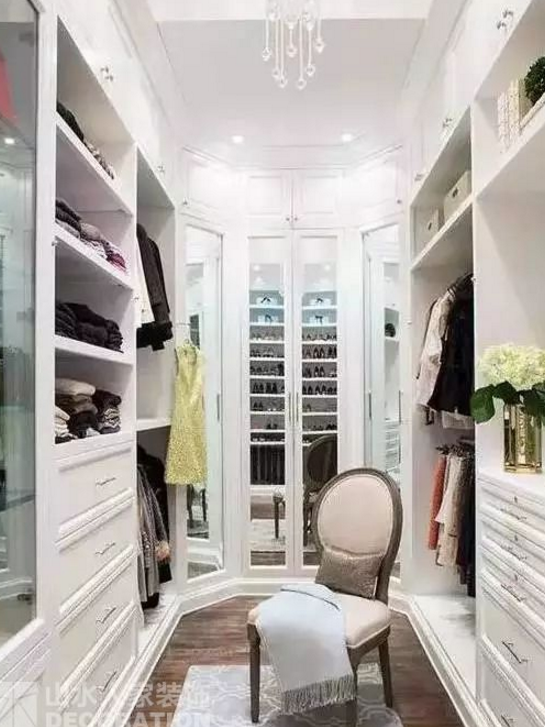 【山水人家裝飾】女人既然有了書房，為什么不能有衣帽間？