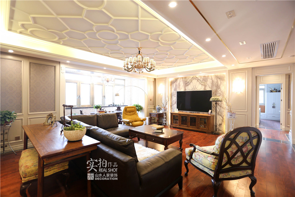 江南新天地美式風格裝修效果圖