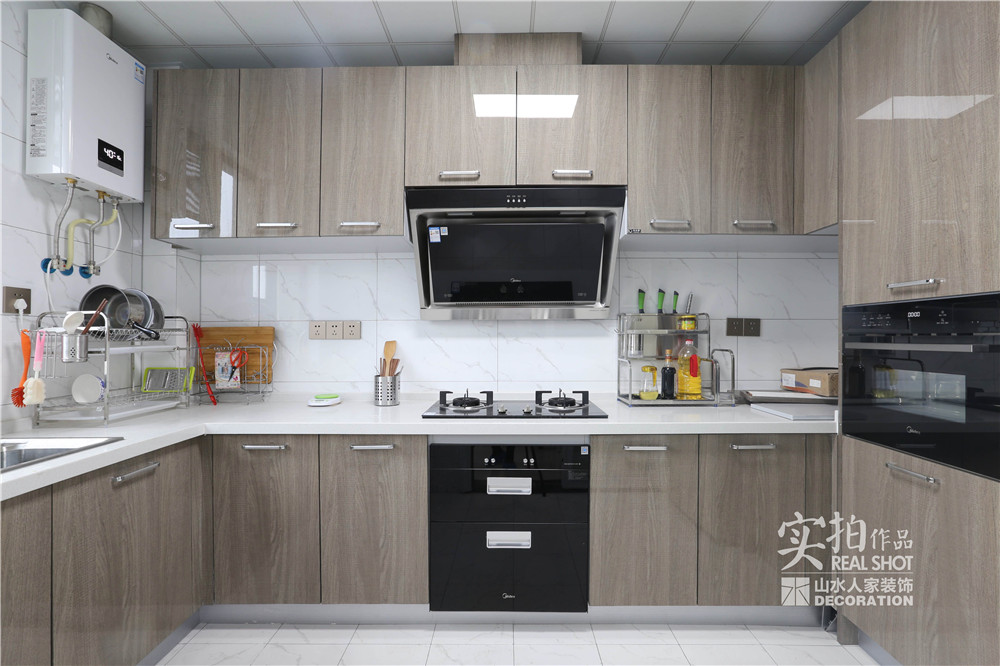 聯(lián)投喻園現(xiàn)代簡約風(fēng)格裝修效果圖