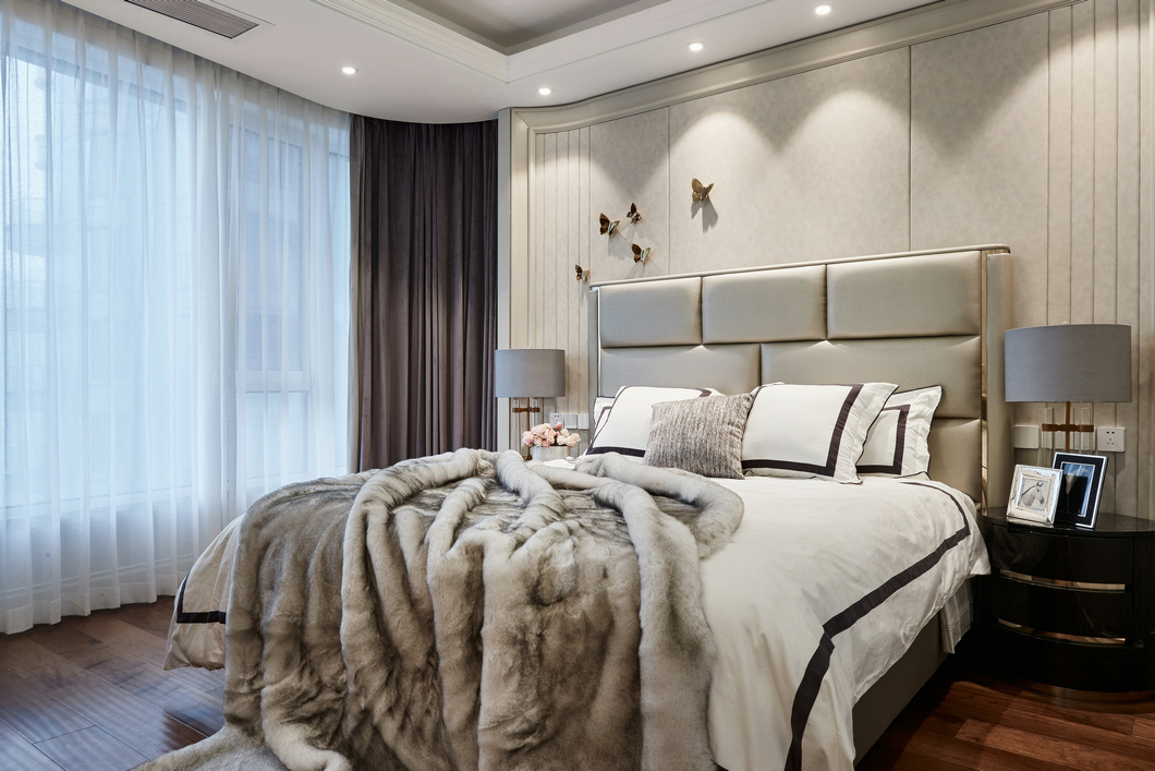 雅居樂花園別墅法式輕奢風格裝修效果圖