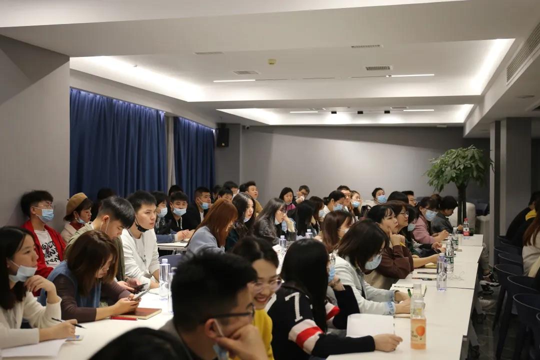 山水人家裝飾客服銷售服務(wù)培訓(xùn) 山水人家裝飾客服銷售服務(wù)培訓(xùn)